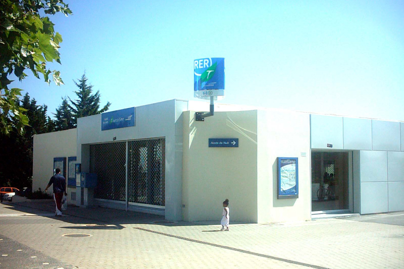 img02